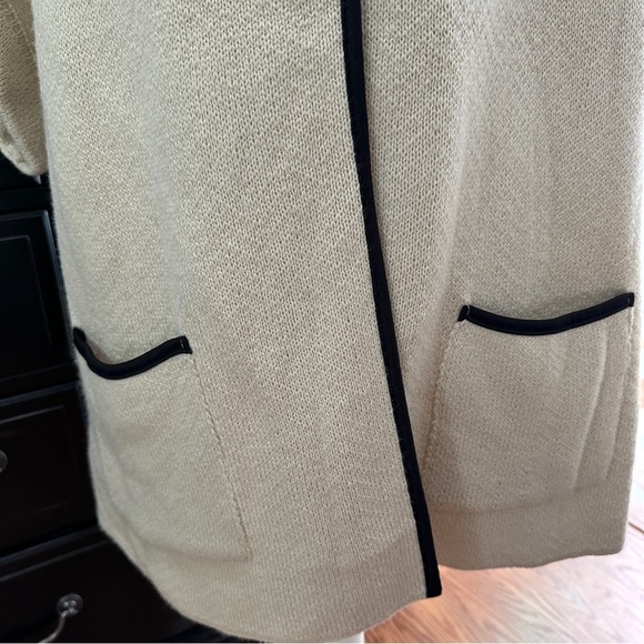 LC Lauren Conrad Cream Poncho with Black Accents Cape Sweater One Size (EUC) - Picture 6 of 15